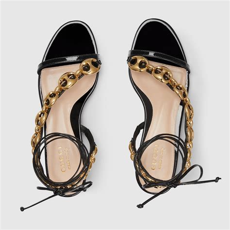 Gucci marina chain sandals